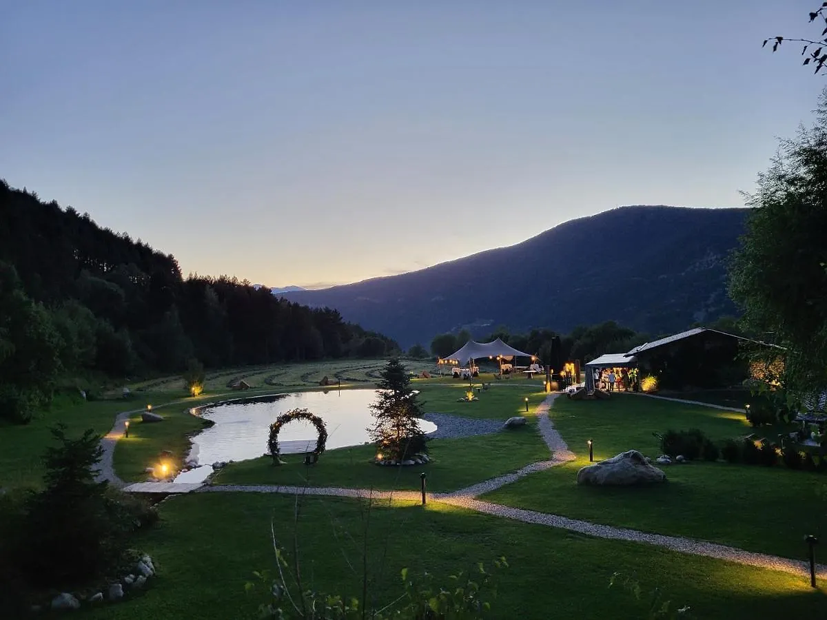Les Pardines 1819 Mountain Suites & Spa Encamp Hotel