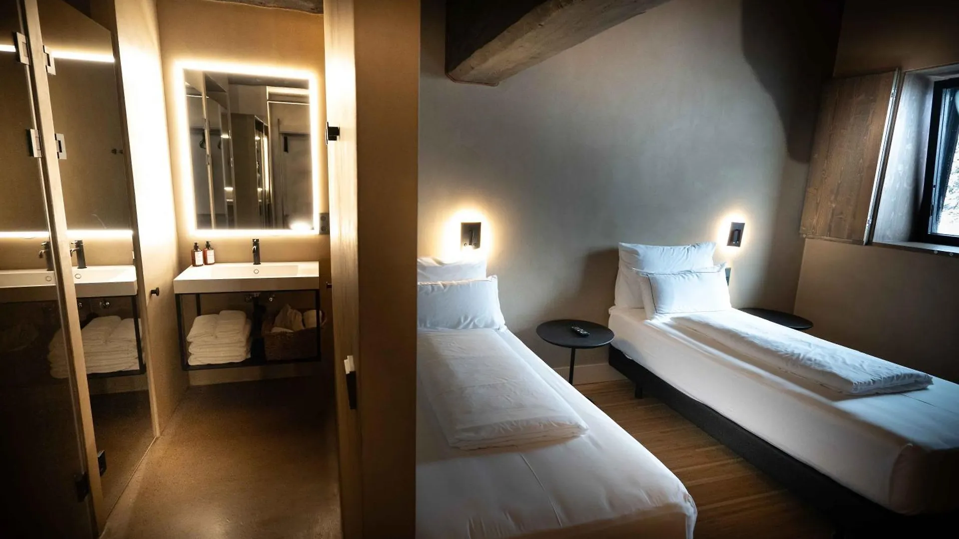 Les Pardines 1819 Mountain Suites & Spa Encamp Hotel
