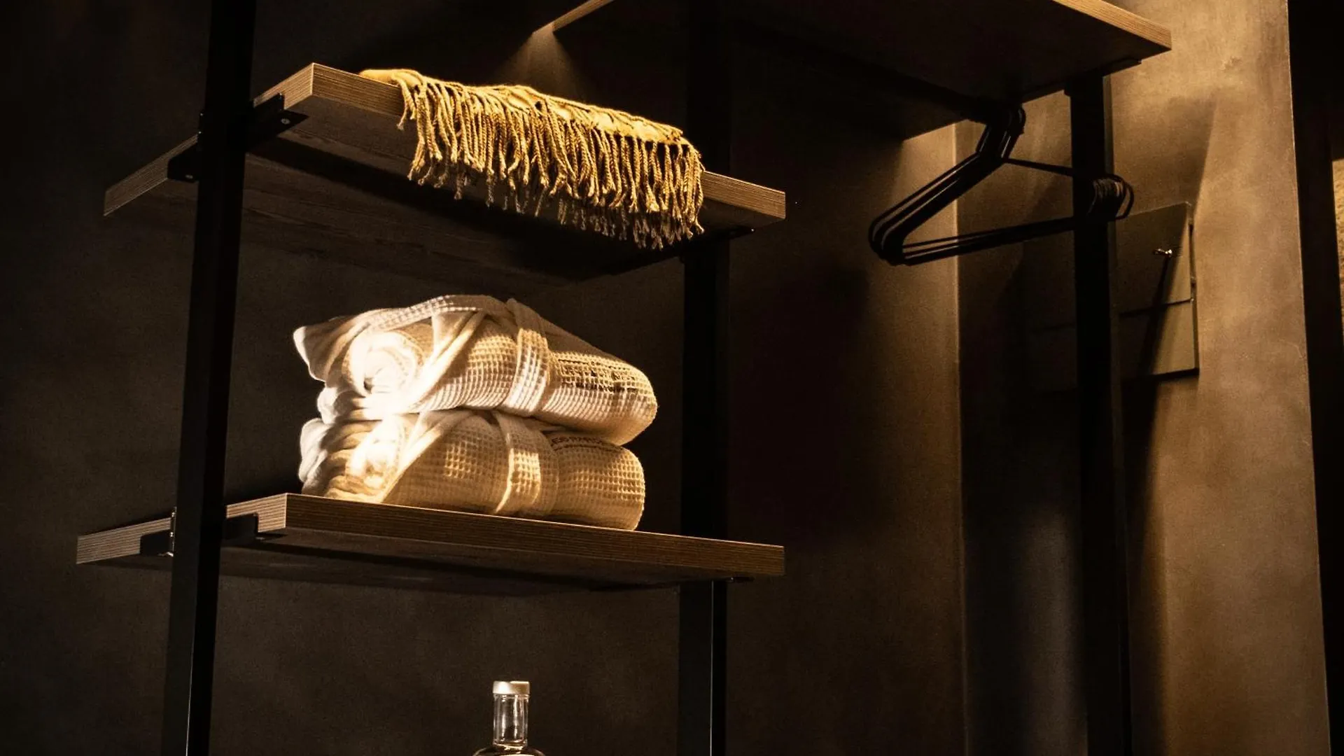 Les Pardines 1819 Mountain Suites & Spa Encamp 4*,