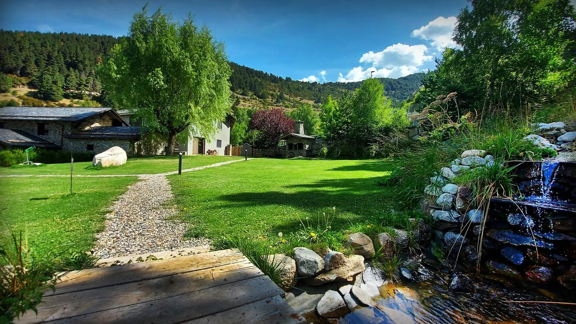 Hotel Les Pardines 1819 Mountain Suites & Spa Encamp