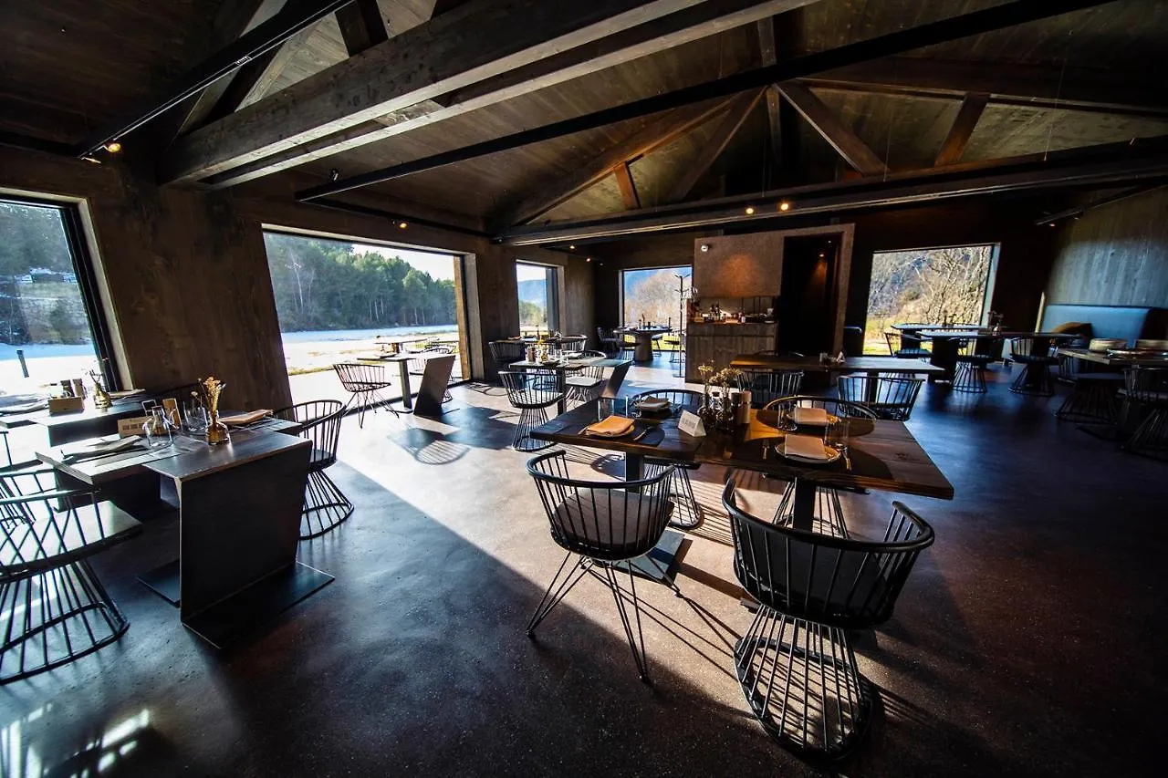 Hotel Les Pardines 1819 Mountain Suites & Spa Encamp