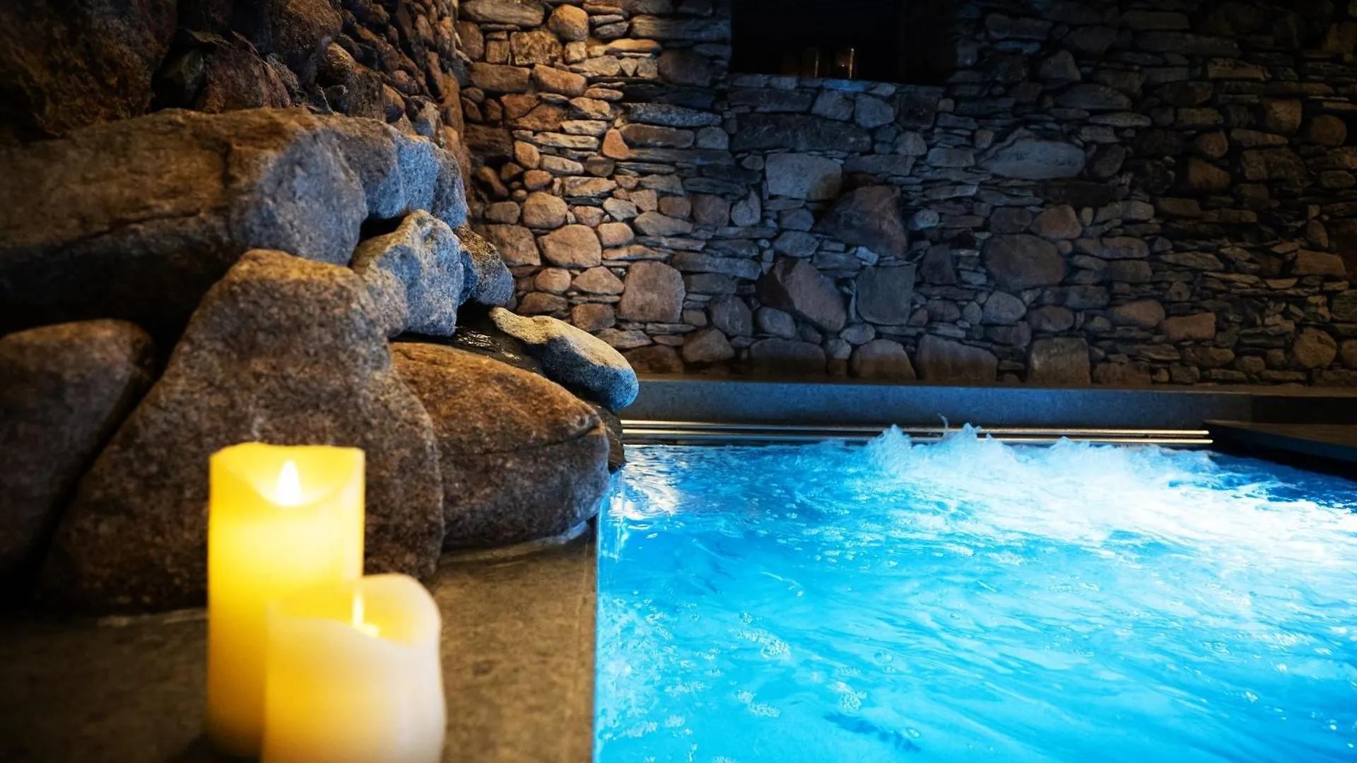 Les Pardines 1819 Mountain Suites & Spa Encamp Hotel